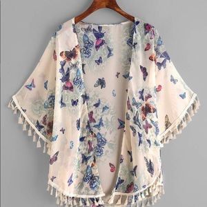 Butterfly print fringe cover. Lightweight